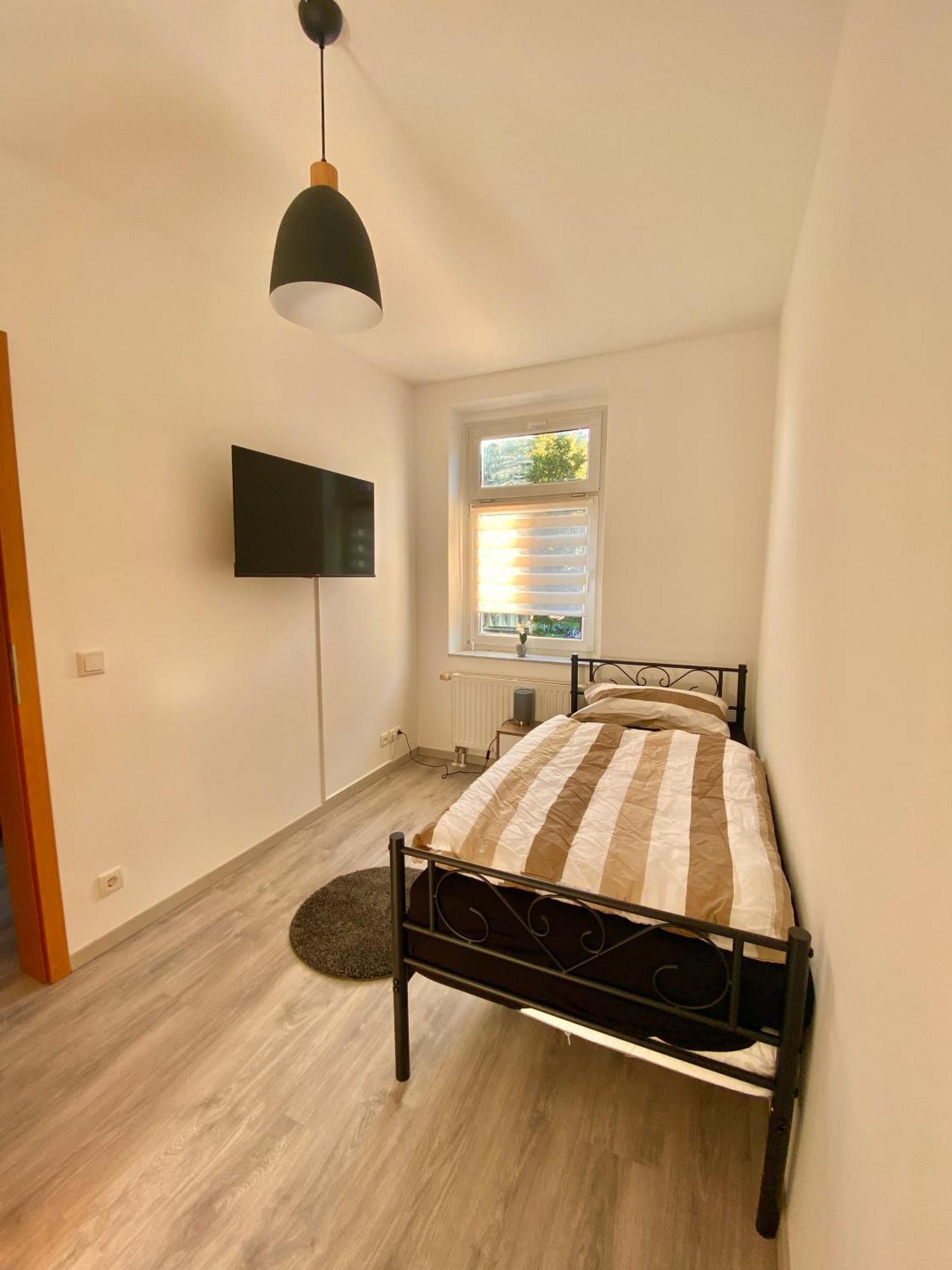 Apartment Schoene 3-zimmer Monteurswohnung Im Sueden Von Eg Leipzig
